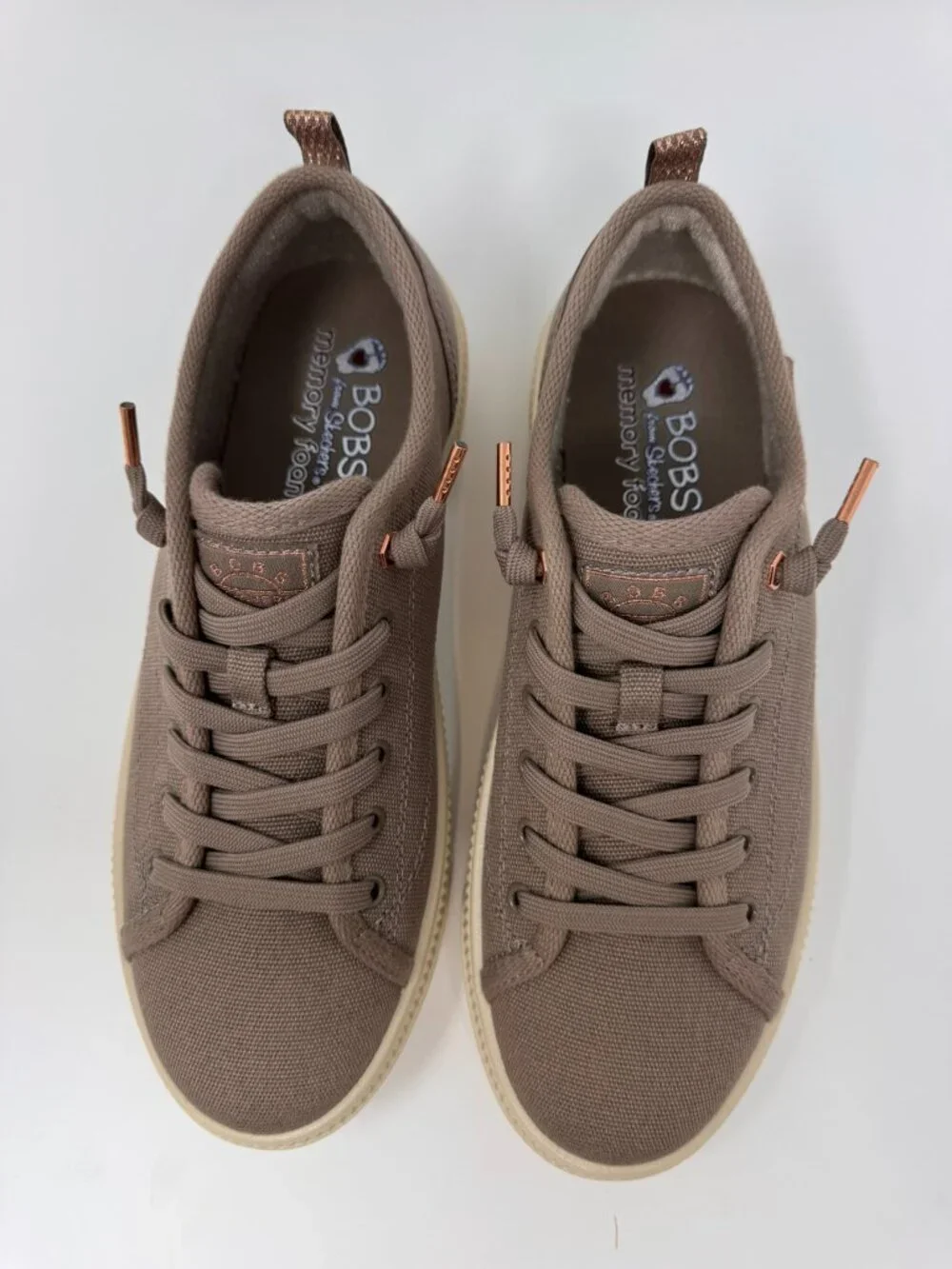 Skechers Women's Bobs Copa Sneaker Size 8